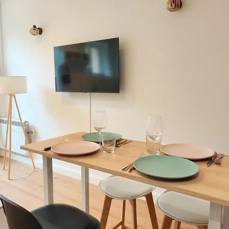 Lägenhet Bright In *